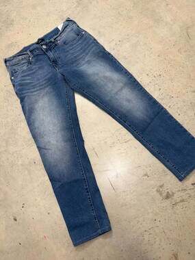 True Religion Geno Relaxed Slim Blue Denim Jeans Size 30